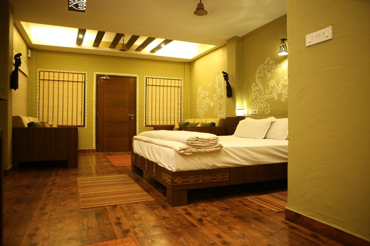 Breathing Earth - Rooms And Pool Calcutta  Esterno foto