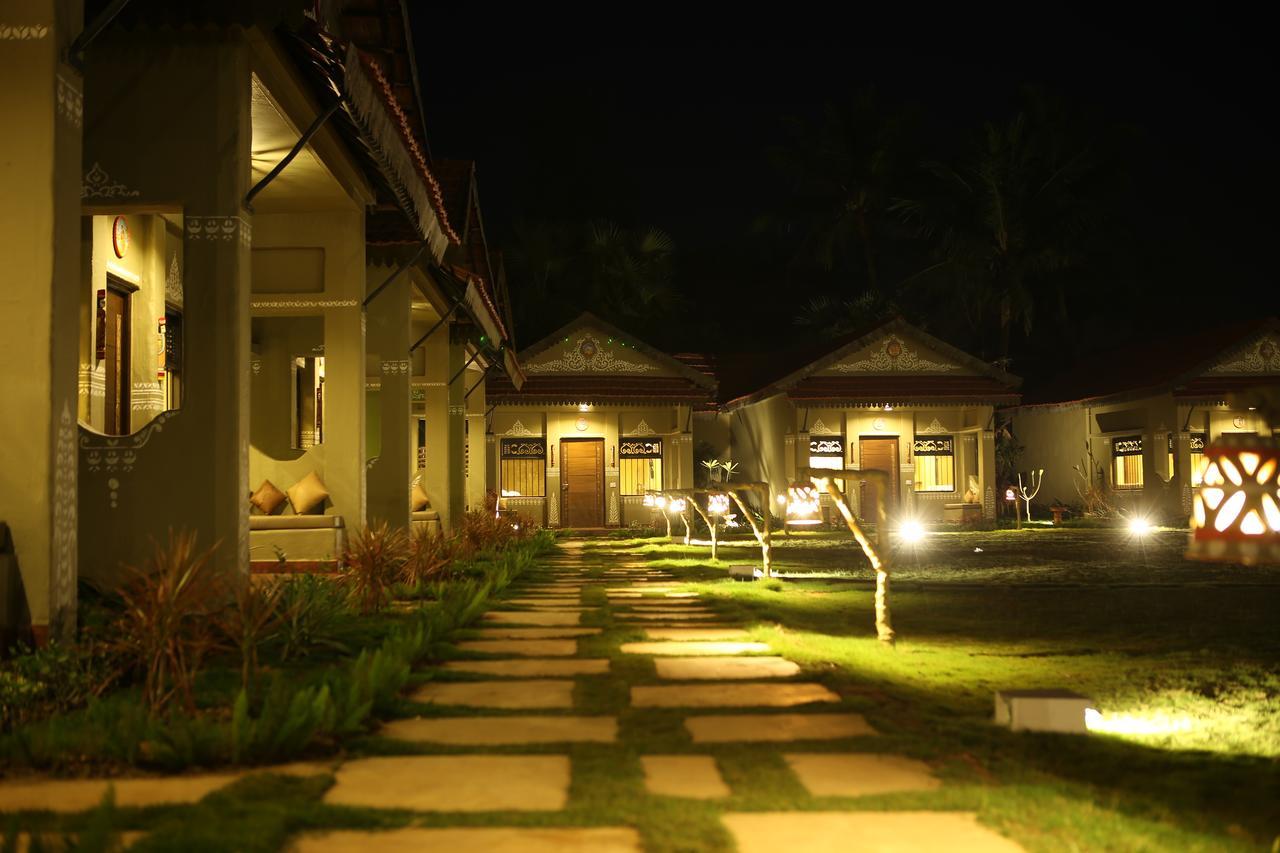Breathing Earth - Rooms And Pool Calcutta  Esterno foto