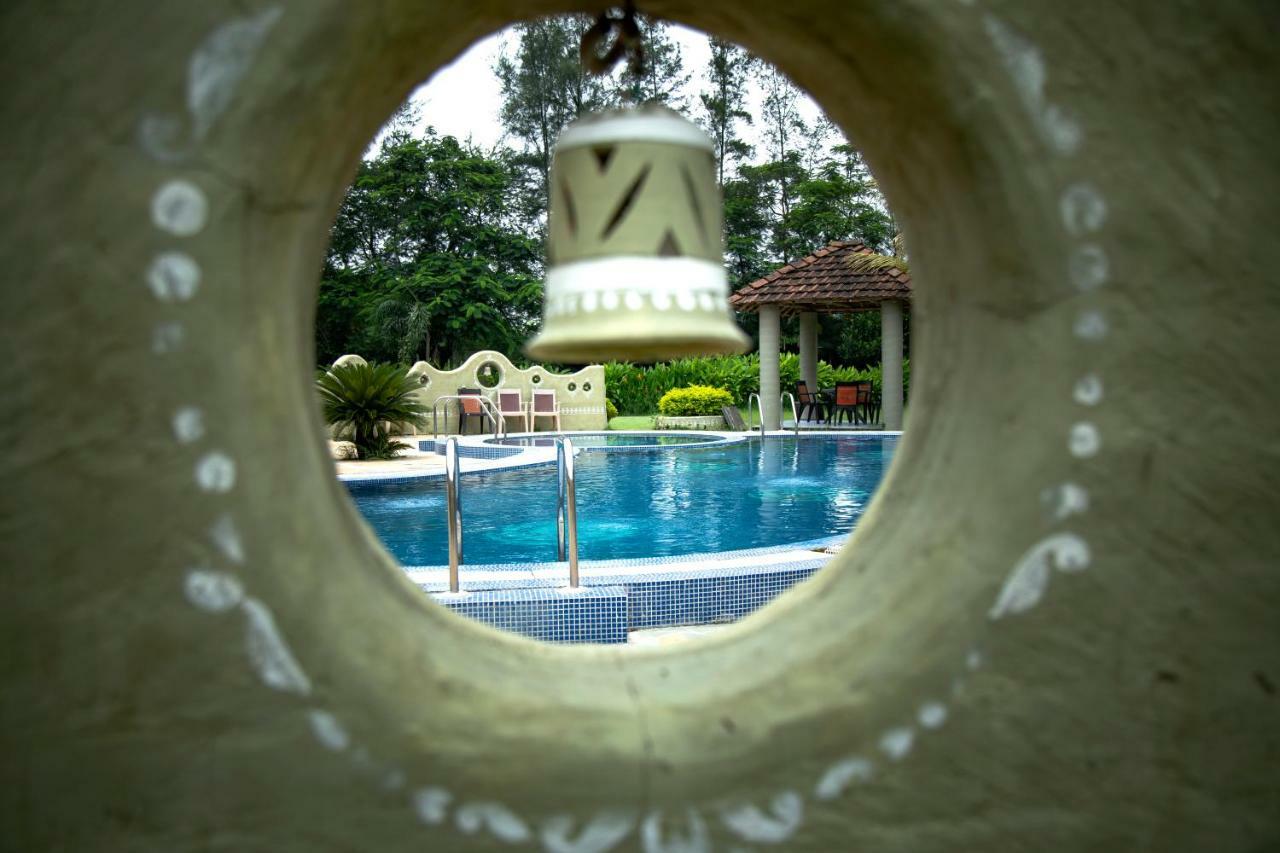 Breathing Earth - Rooms And Pool Calcutta  Esterno foto